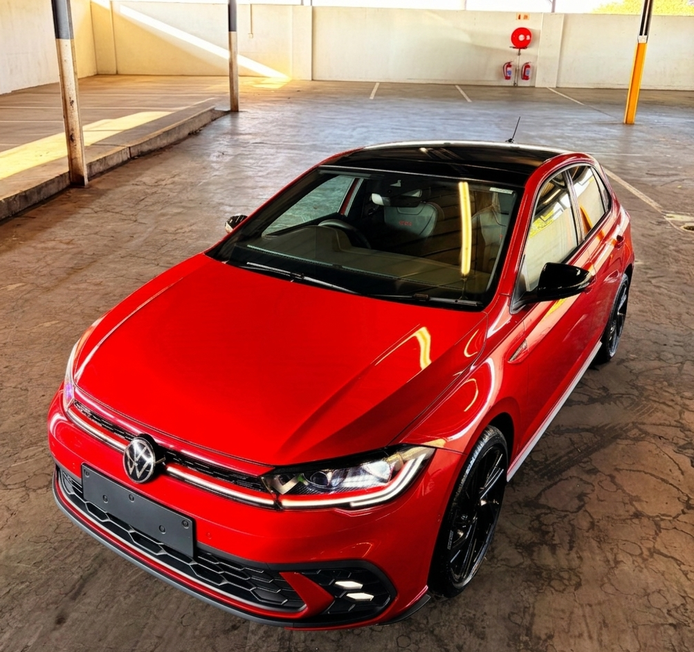 Volkswagen  Polo GTI 2.0TSI DSG