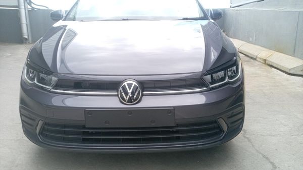 Volkswagen  Polo 1.0TSI Base Manual 