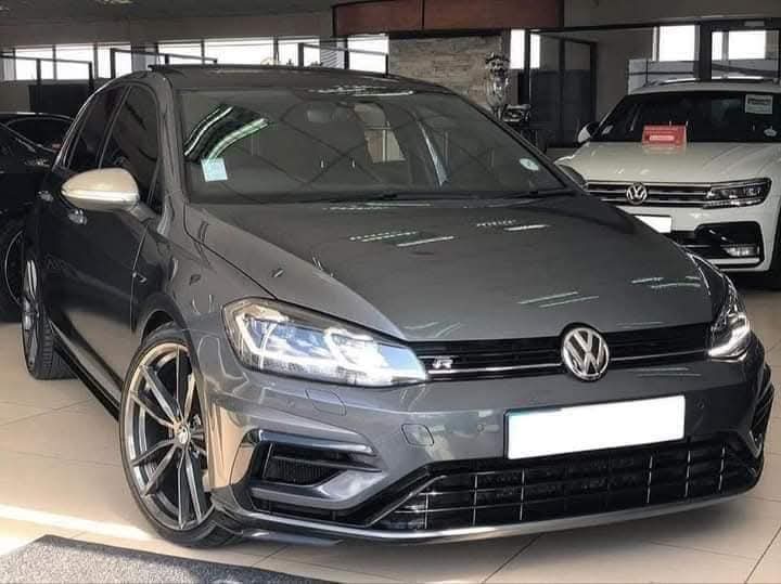 Volkswagen  Golf 7.5R 2.0 TSI 4 Motion 