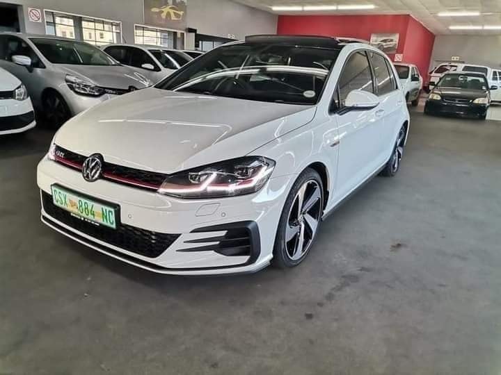Volkswagen Golf 7.5GTI 2.0TSI DSG